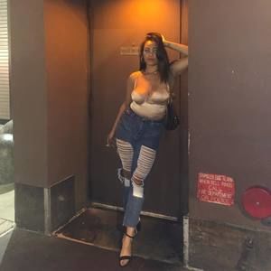 Meet your Posher, Nadia